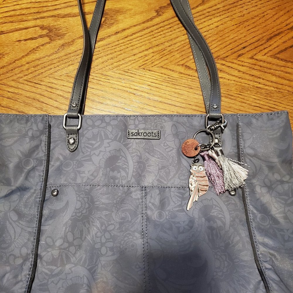 Sak Roots Gray Tonal Spirit Desert Metro Tote